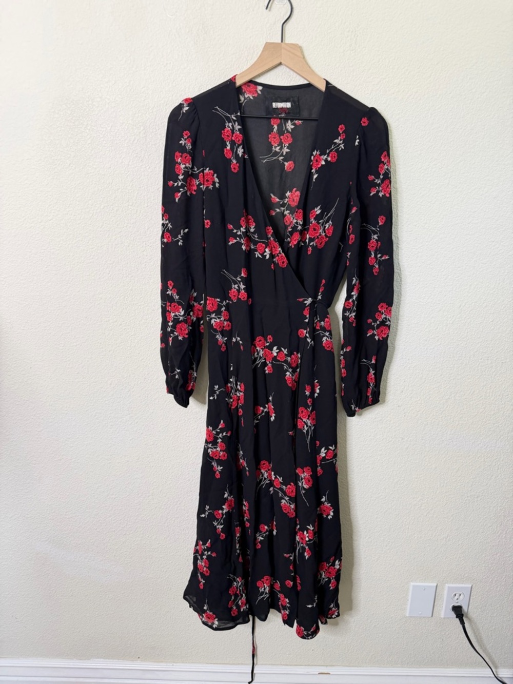 Reformation Nicole Dress Floral Wrap Midi Womens Size M - Picture 2 of 6
